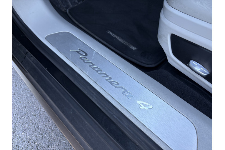 PORSCHE Panamera 4 V6 3.0 462 PDK occasion Chenôve 14