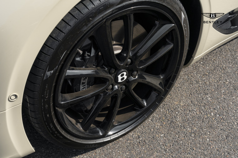 BENTLEY Continental GTC V8 4.0 550 ch BVA occasion Dardilly 10