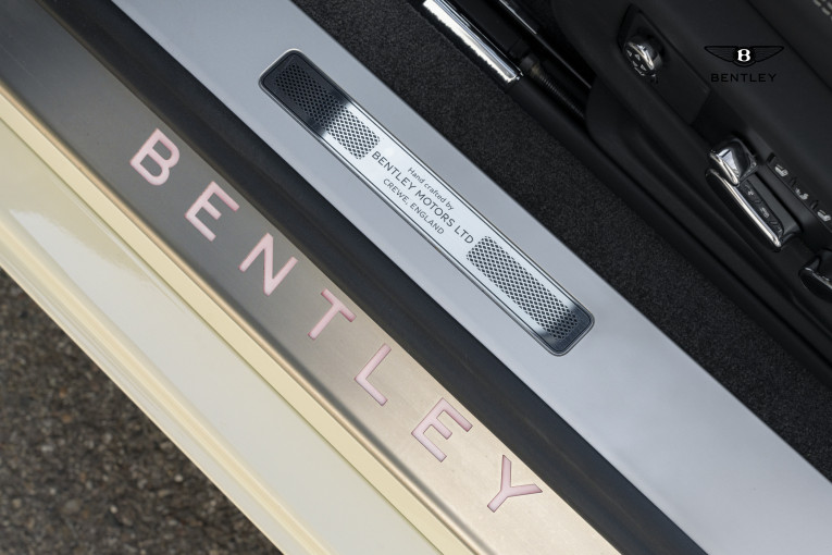 BENTLEY Continental GTC V8 4.0 550 ch BVA occasion Dardilly 18