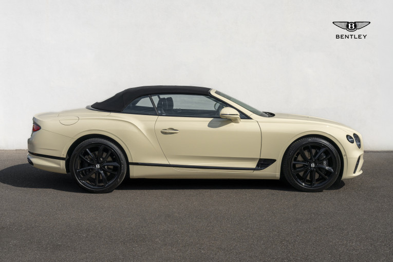 BENTLEY Continental GTC V8 4.0 550 ch BVA occasion Dardilly 31