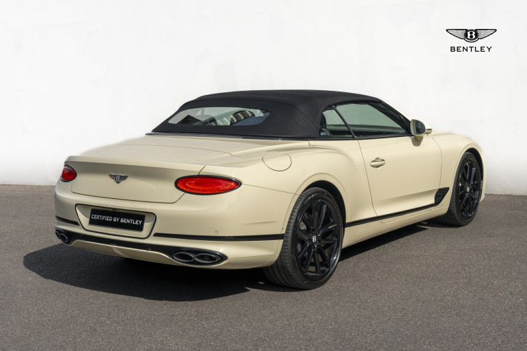 BENTLEY Continental GTC V8 4.0 550 ch BVA occasion Dardilly 32