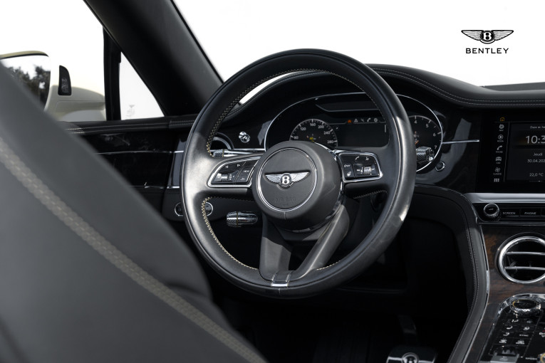 BENTLEY Continental GTC V8 4.0 550 ch BVA occasion Dardilly 37
