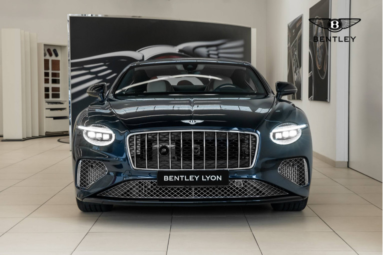 BENTLEY Continental GT V8 680 ch PHEV occasion Dardilly 3