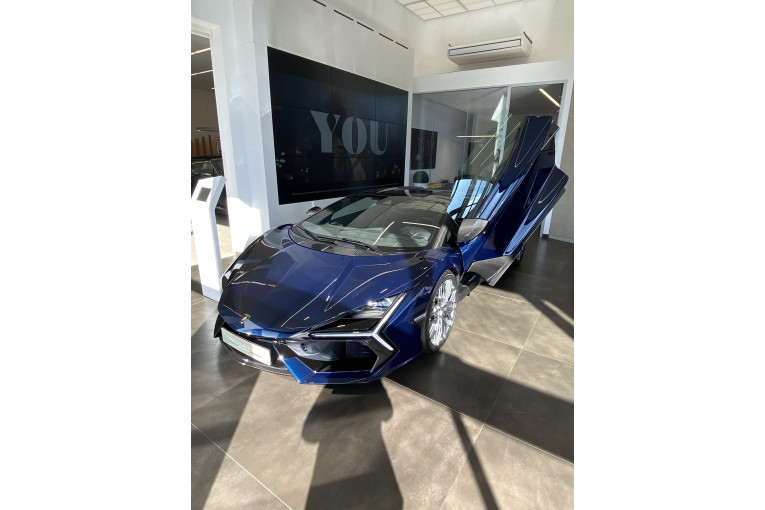 LAMBORGHINI Revuelto 6.5 V12 1015 occasion Dardilly 9