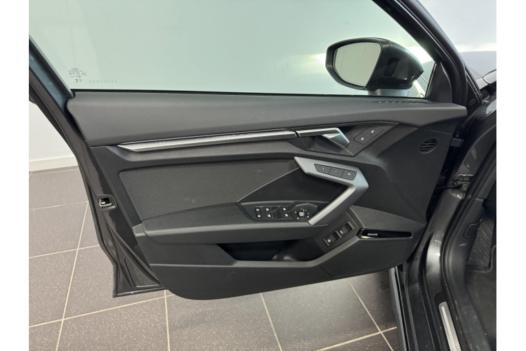 AUDI A3 Sportback TFSI e Hybride rechargeable 204 S tronic 6 occasion Sausheim 9