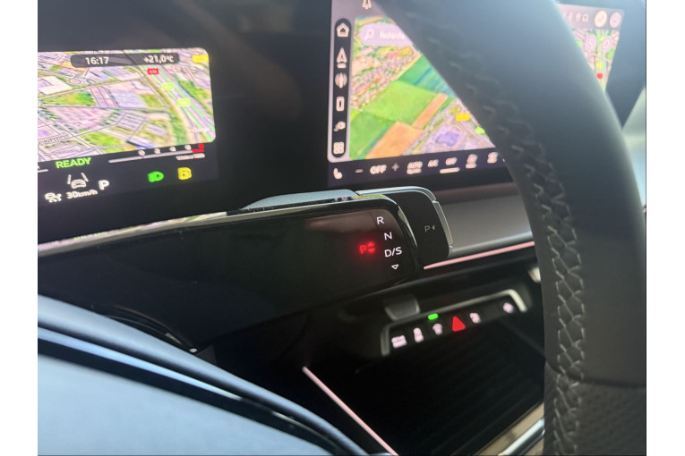 AUDI Q3 e-hybrid 272 ch S tronic 6 occasion Sausheim 12