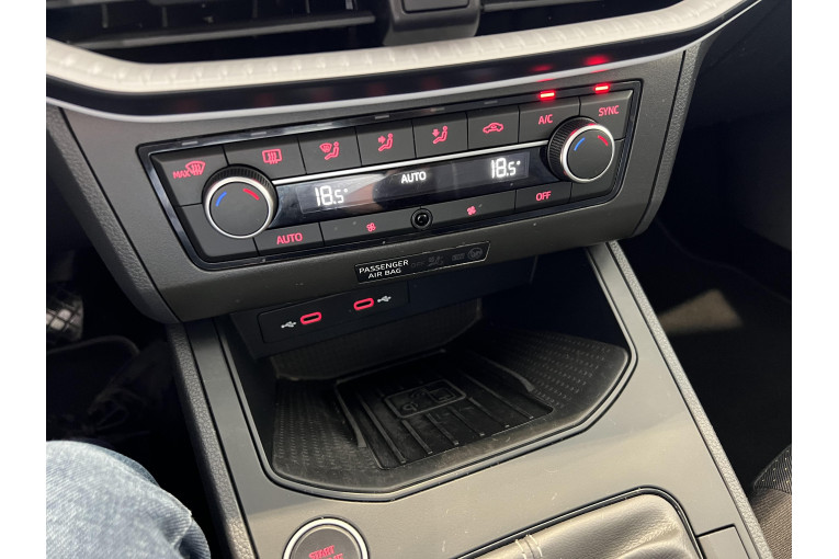 SEAT Ibiza 1.0 MPI 80 ch S/S BVM5 occasion Épinal 20