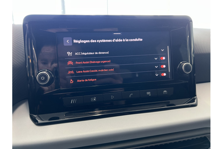 SEAT Arona 1.0 TSI 95 ch Start/Stop BVM5 occasion Épinal 14