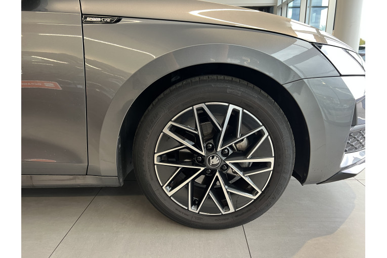 SKODA Octavia Combi 2.0 TDI 150 ch SCR DSG7 occasion Épinal 14