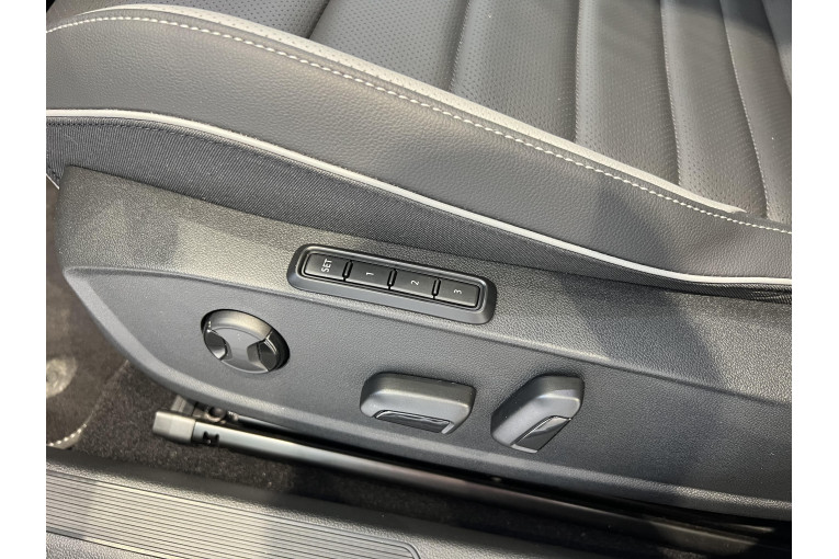 VOLKSWAGEN Golf 1.5 eHybrid 272 DSG6 occasion Épinal 34