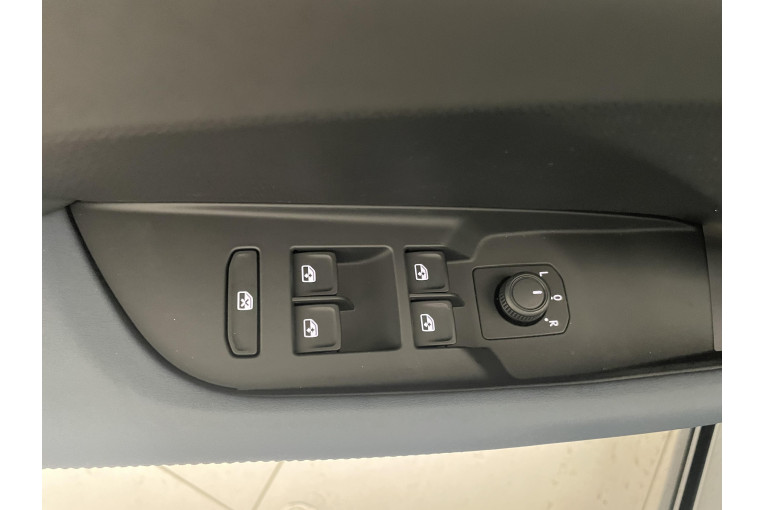 CUPRA Terramar 1.5 eTSI Hybrid 150 ch DSG7 occasion Épinal 10