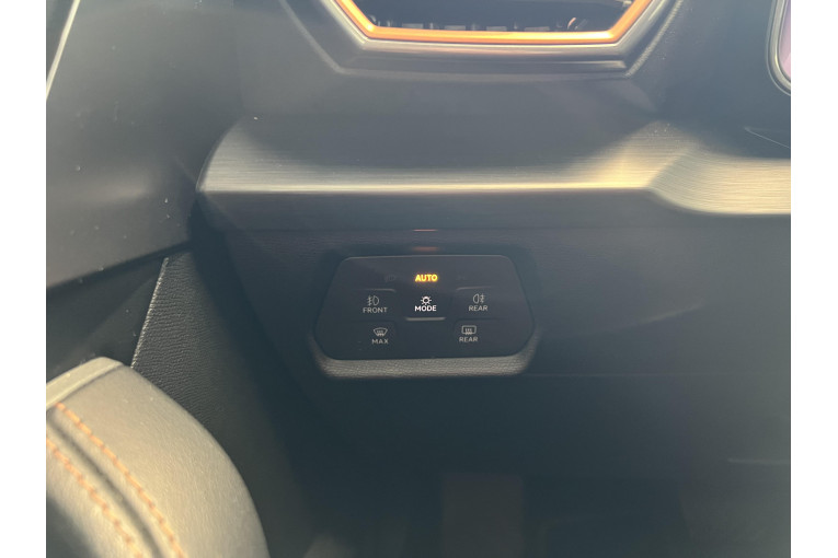 CUPRA Formentor 1.4 e-HYBRID 204 ch DSG6 occasion Épinal 9