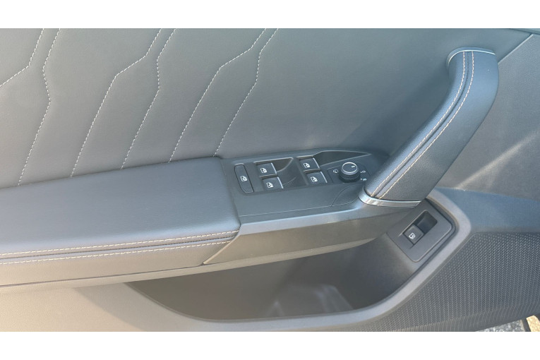 CUPRA Formentor 1.4 e-HYBRID 204 ch DSG6 occasion Illzach 18