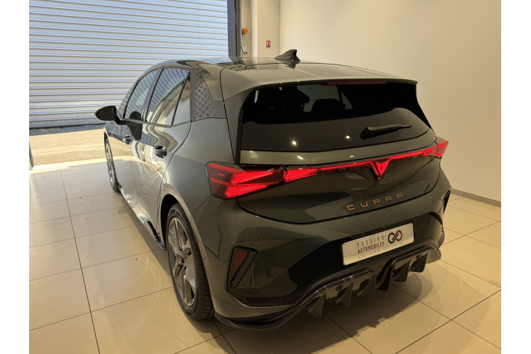 CUPRA Born 190 ch occasion Épinal 4
