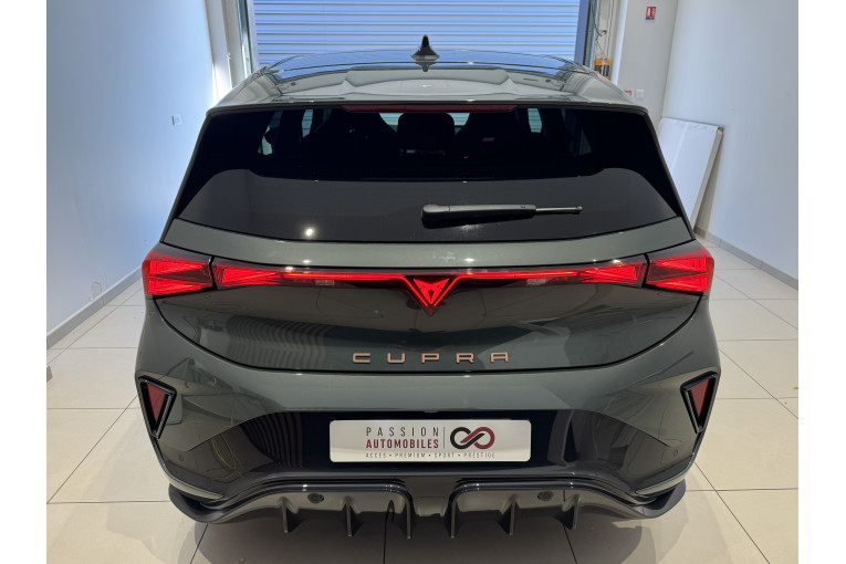CUPRA Born 190 ch occasion Épinal 5
