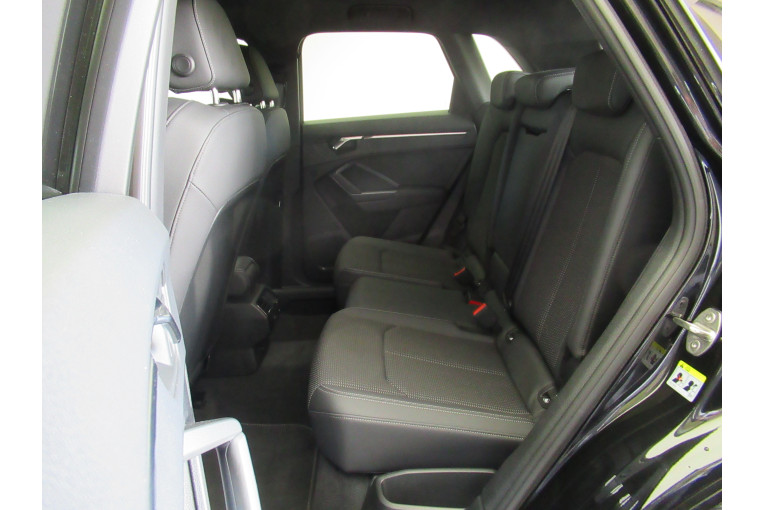 AUDI Q3 45 TFSIe 245 ch S tronic 6 occasion Épinal 17