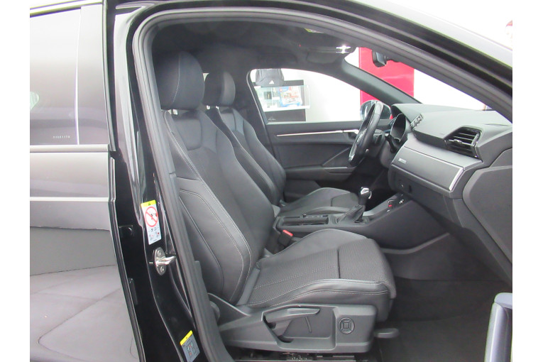 AUDI Q3 45 TFSIe 245 ch S tronic 6 occasion Épinal 19