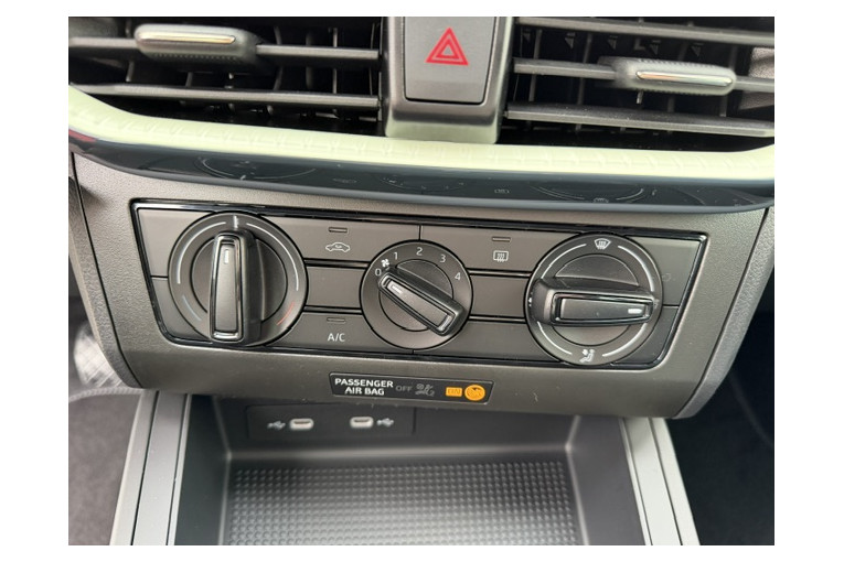 SEAT Ibiza 1.0 TSI 115 ch Start/Stop DSG7 occasion Illzach 13
