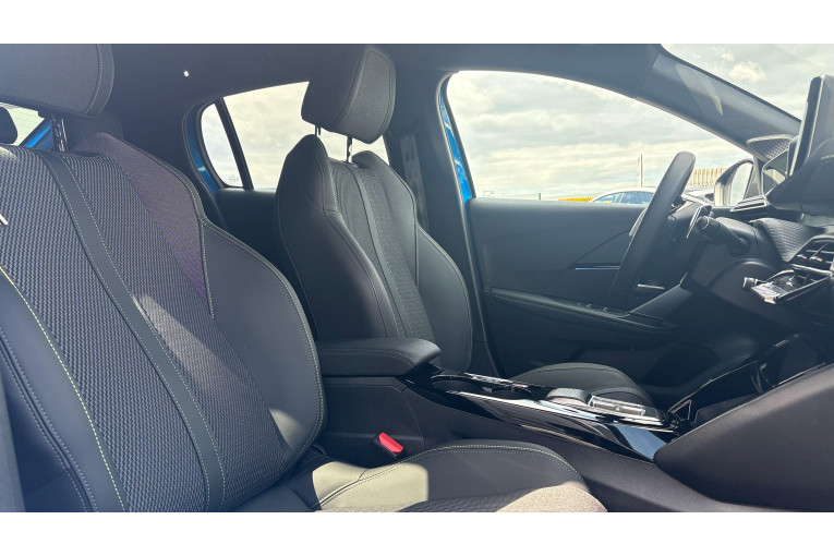 PEUGEOT 208 Hybrid 100 e-DCS6 occasion Souffelweyersheim 16