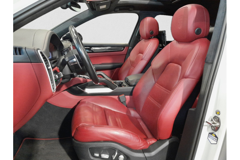 PORSCHE Cayenne 4.0 V8 550 ch Tiptronic BVA occasion Chenôve 11