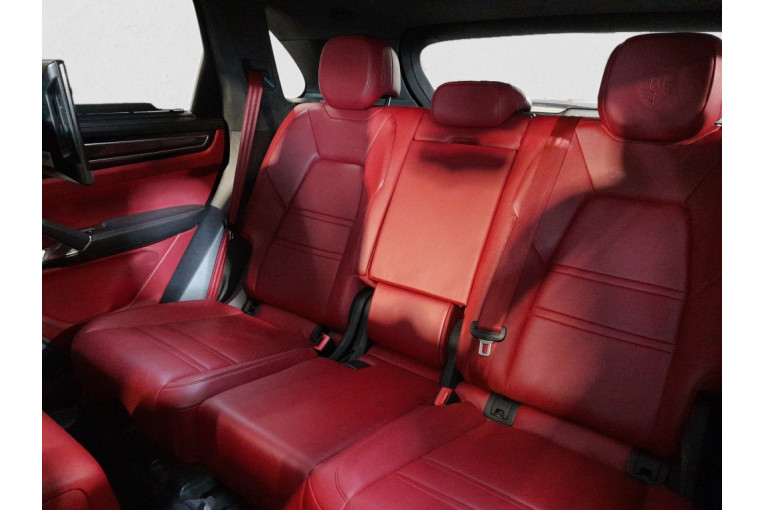PORSCHE Cayenne 4.0 V8 550 ch Tiptronic BVA occasion Chenôve 12