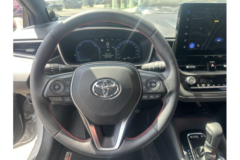 TOYOTA Corolla Hybride 140ch occasion Chenôve 17