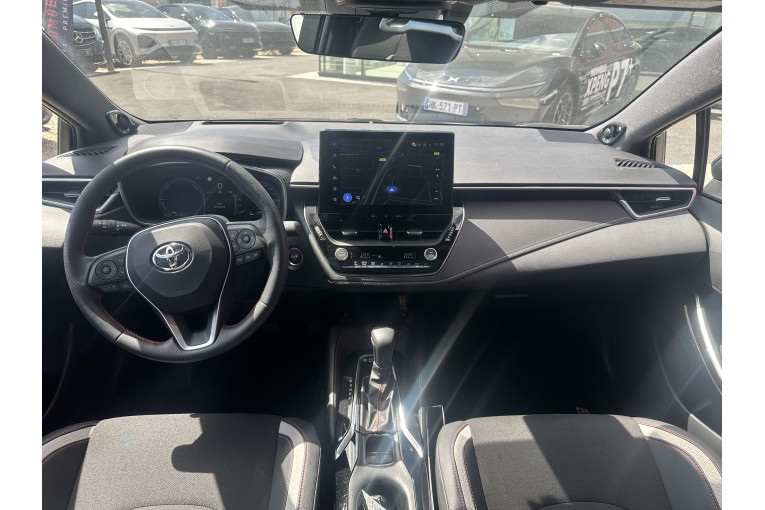 TOYOTA Corolla Hybride 140ch occasion Chenôve 32