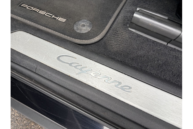 PORSCHE Cayenne E-Hybrid 3.0 V6 462 ch Tiptronic BVA occasion Chenôve 18